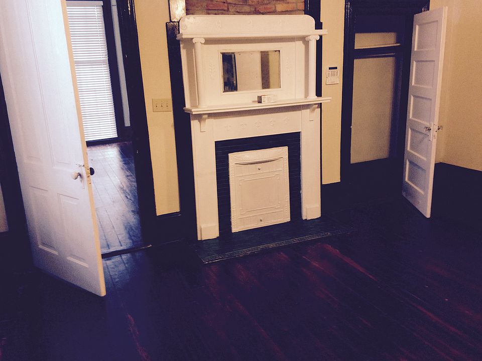 1st image of 912 Magnolia St