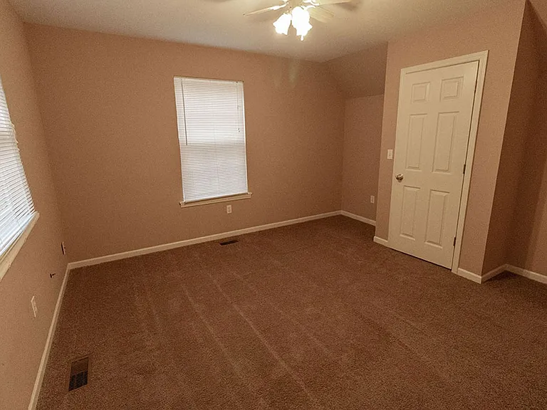 1530 Florence Dr — Photo 17