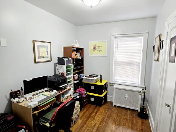 205-14 115th Drive image 14 of 17