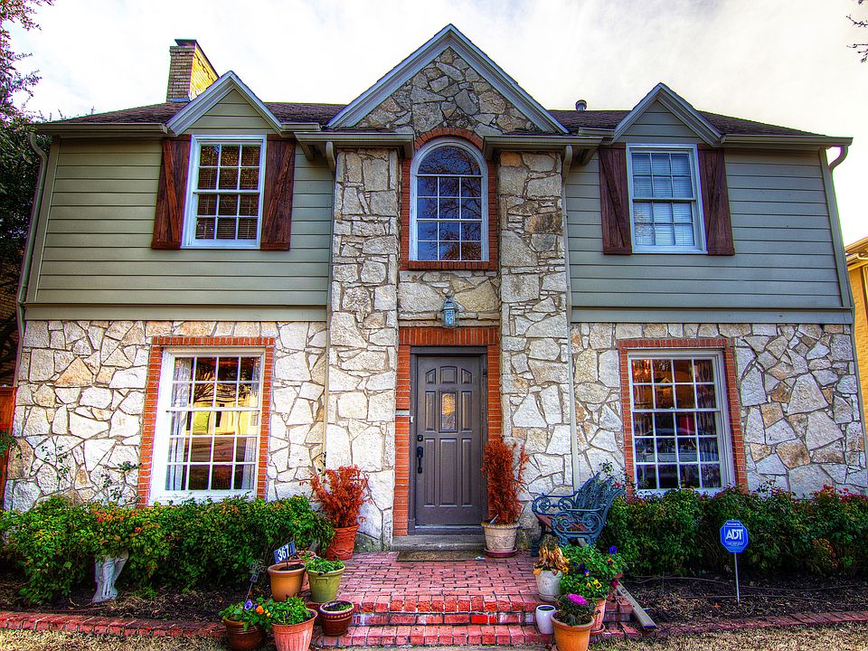 Front of house