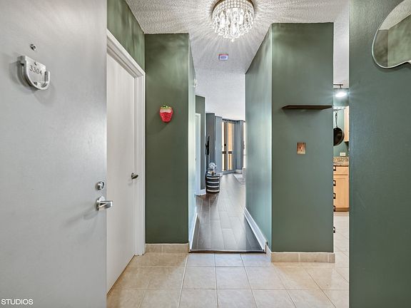 4th image of 222 N Columbus Dr APT 3304