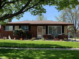 15026 Arden Ave, Warren, MI 48088