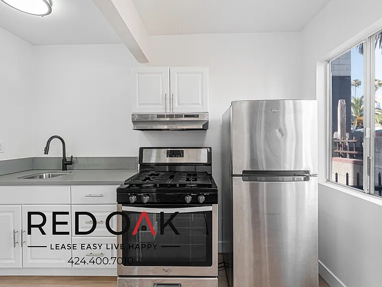1431 N Hobart Blvd #1431 — Photo 9