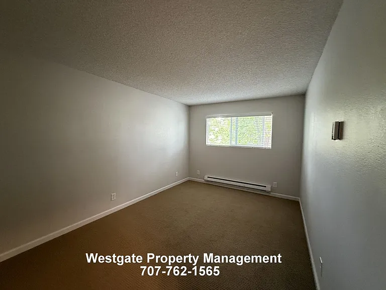 714 I St — Photo 12