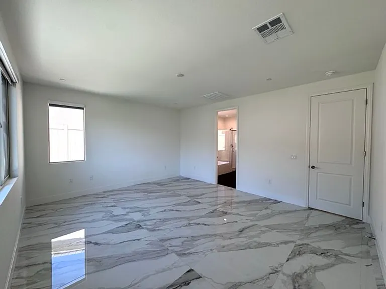 25061 River Peak Dr — Photo 31