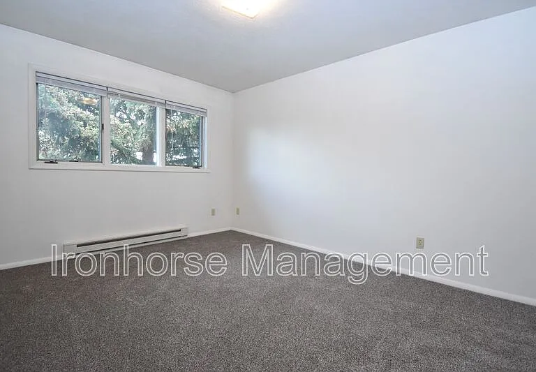 813 W Villard St #78 — Photo 19