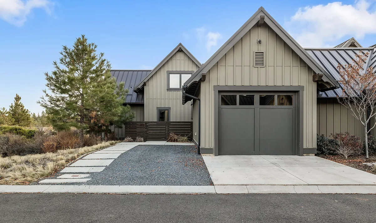Building Photo - 19379 Blue Bucket Ln