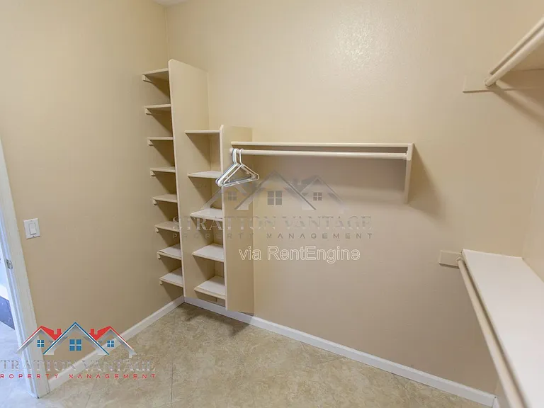 6152 W Irma Ln — Photo 38