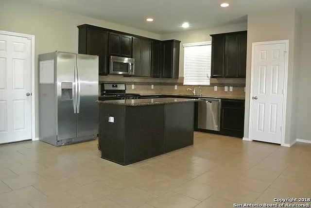 12843 Limestone Way — Photo 5