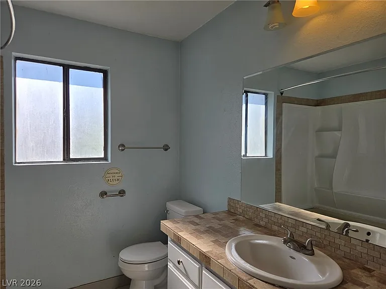 5945 N El Capitan Way — Photo 42