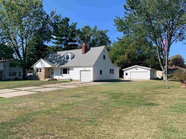 2682 Elmwood Dr, Adrian, MI 49221