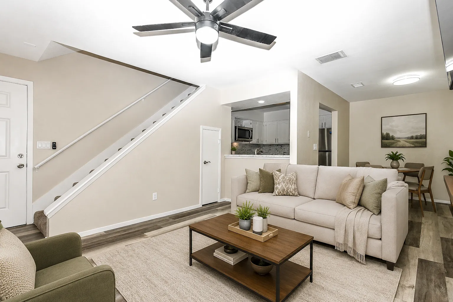1 bed, 753 sqft, $1,450 — Photo 2