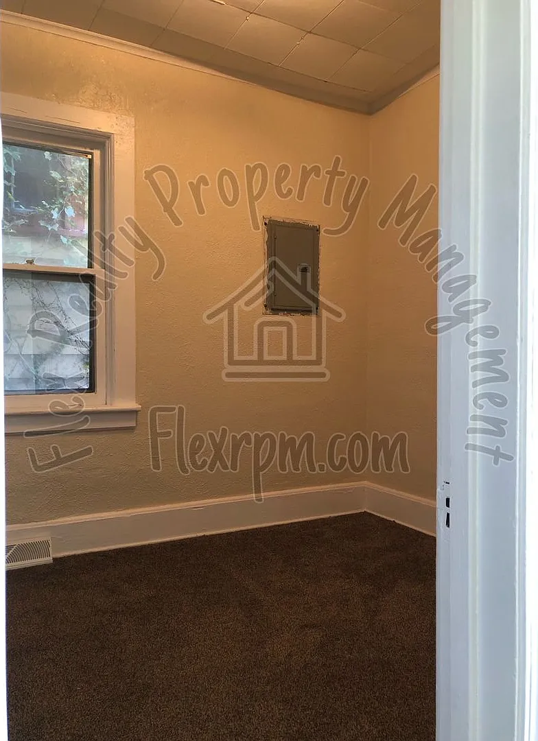 Half Off 1st Month Rent — Photo 4
