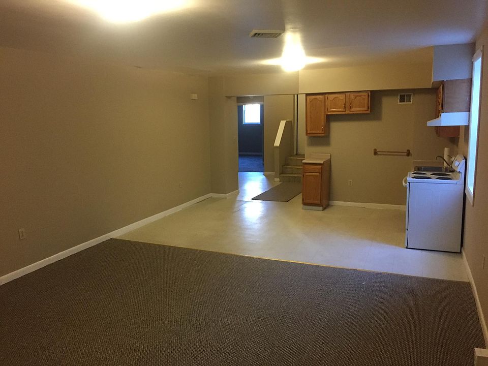2nd image of 519 Front St APT 2E