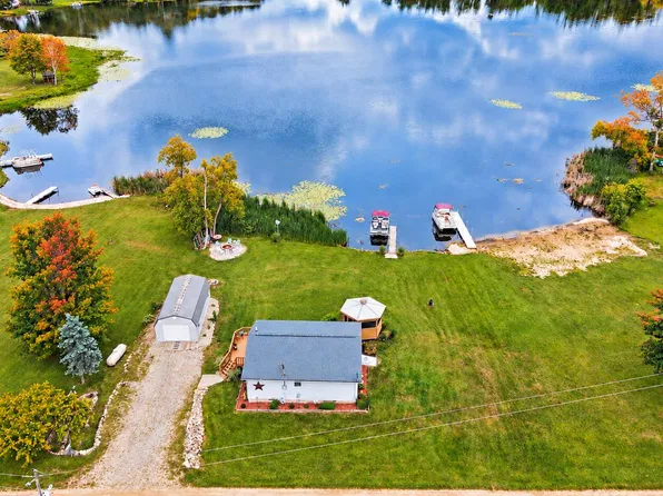 3452 W Lake Dr, Sears, MI 49679