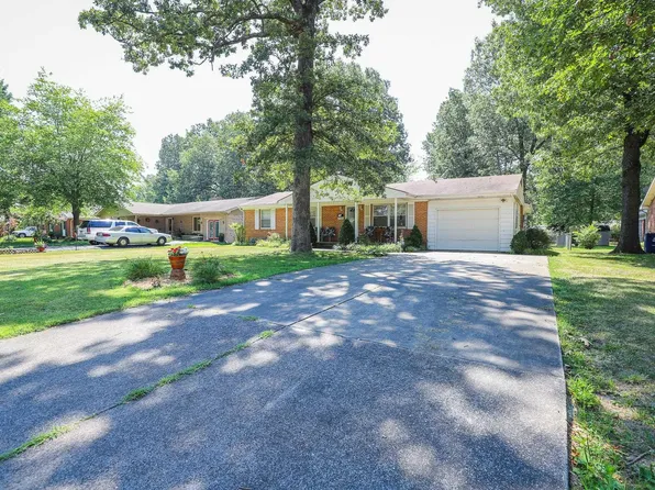 2544 Laclede Ave, Paducah, KY 42001