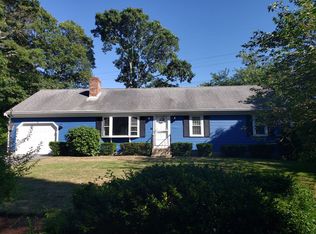 86 Eileen St, Yarmouth Port, MA 02675
