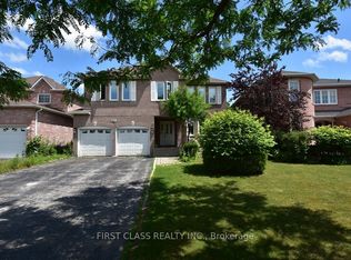 45 Eric Clarke Dr, Whitby, ON L1R2H7