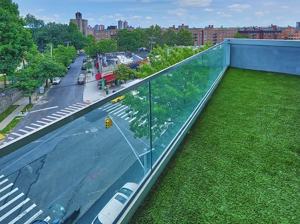 3751 Riverdale Avenue image 19 of 27