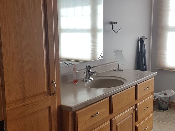 5th image of 6678 Christine Ln