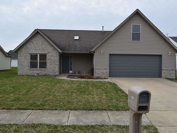 2nd image of 4426 N Shining Armor Ln