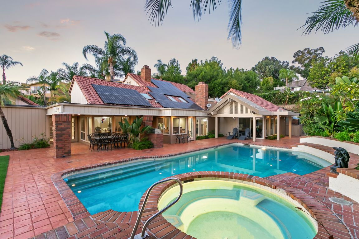 next background image