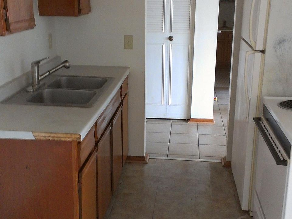 1st image of 3132 Pleasant Ave
