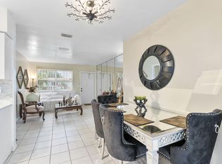 621 W 35th St, Riviera Beach, FL 33404