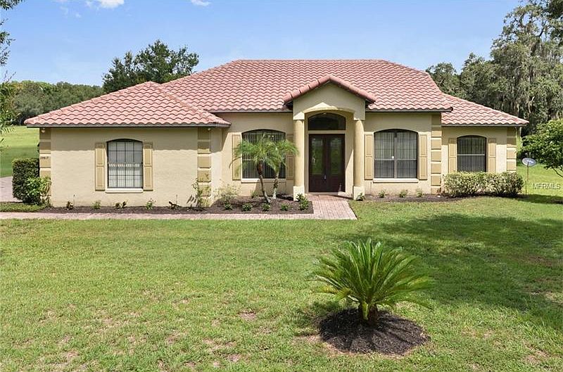 1st image of 25617 Pine Valley Dr