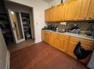 7103 69th St #2, Ridgewood, NY 11385