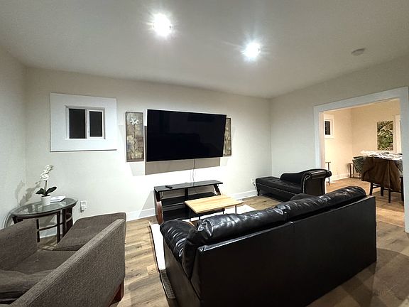 2nd image of 220 W Buena Vis
