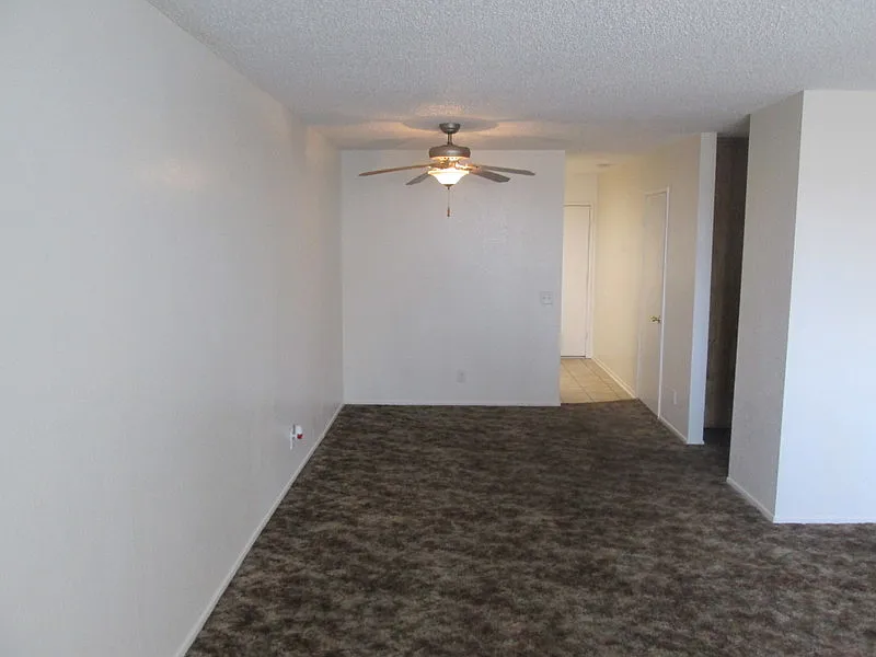 1270 Deseret Ave — Photo 3