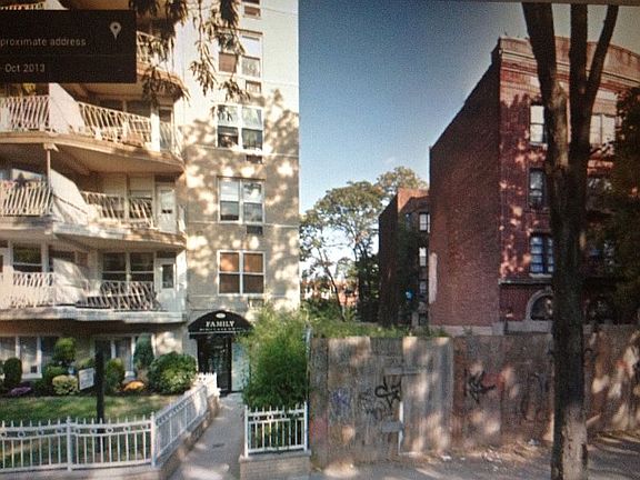 2nd image of 487 Ocean Pkwy