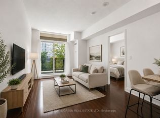 55 De Boers Dr #318, Toronto, ON M3J 0G5