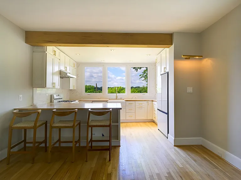 5188 Fulton St NW — Photo 11
