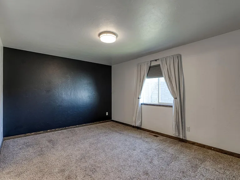 2332 Kismet Ct — Photo 19