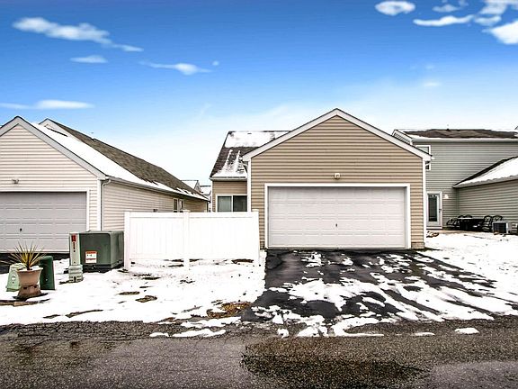 2nd image of 5687 Marshfield Dr