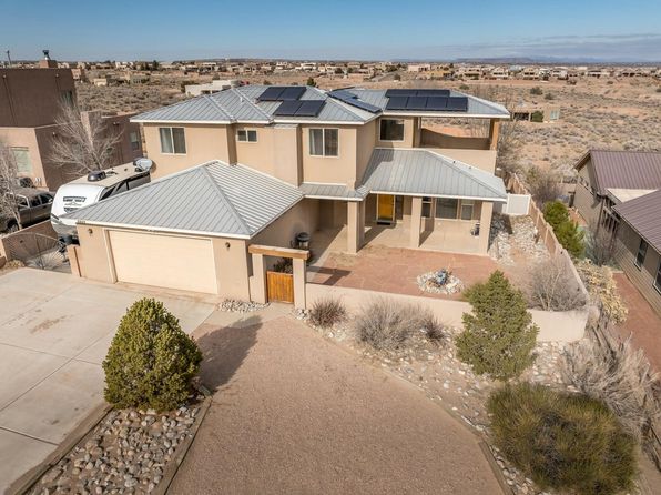 6809 Chapingo Rd NE, Rio Rancho, NM 87144