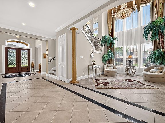 5th image of 5303 Fenwick Way Ct