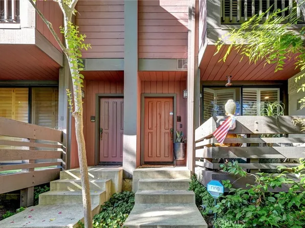 21930 Marylee St APT 62, Woodland Hills, CA 91367