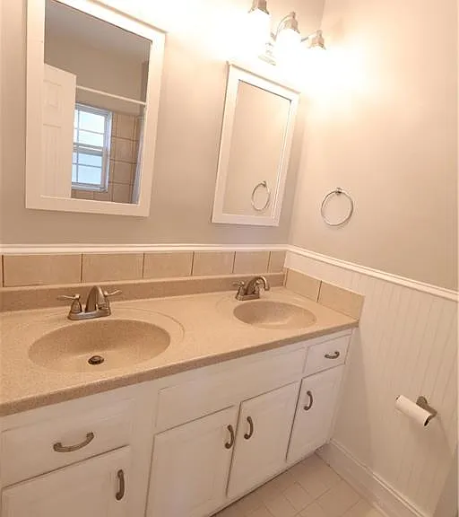 285 Oxford Pl NE #1 — Photo 17