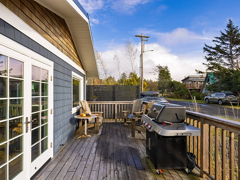 153 Hallie Ln — Photo 37
