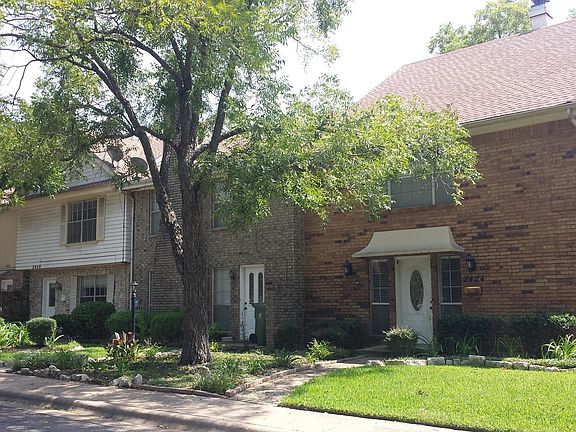 2nd image of 2420 N Graham Dr