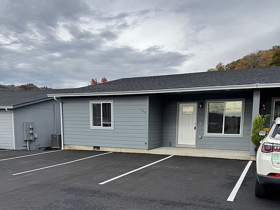 2nd image of 508 & 510 NE Housley Ave #508