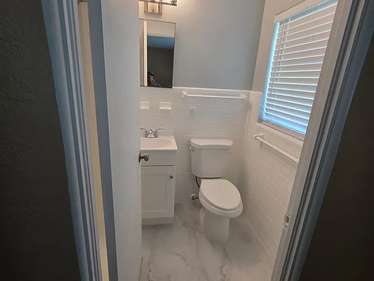 7165 Conway Cir — Photo 15
