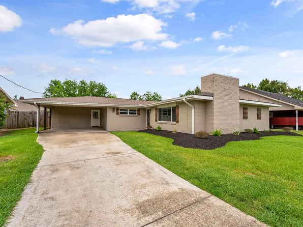 4802 Ponderosa St, Lake Charles, LA 70605