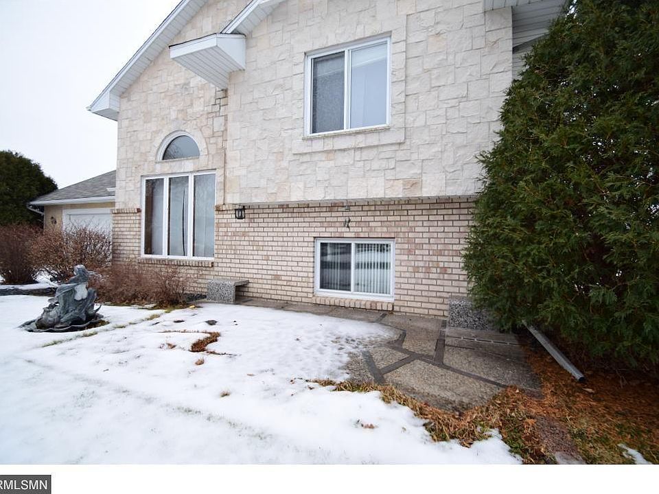 1st image of 9032 Loch Lomond Blvd