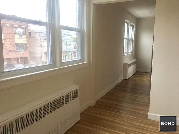 5th image of 5826 83rd St #2