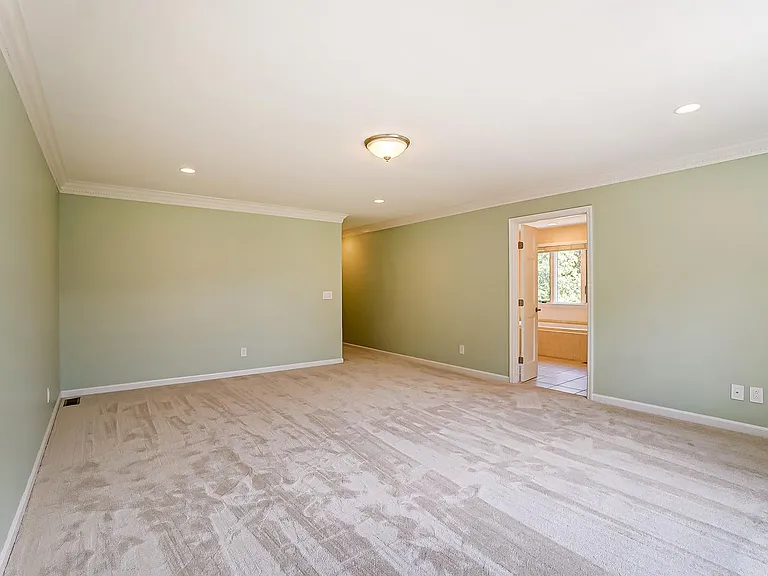11410 Avant Ln — Photo 25