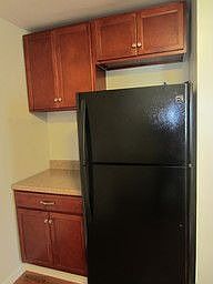 2nd image of 3702 Laurel Ave #1